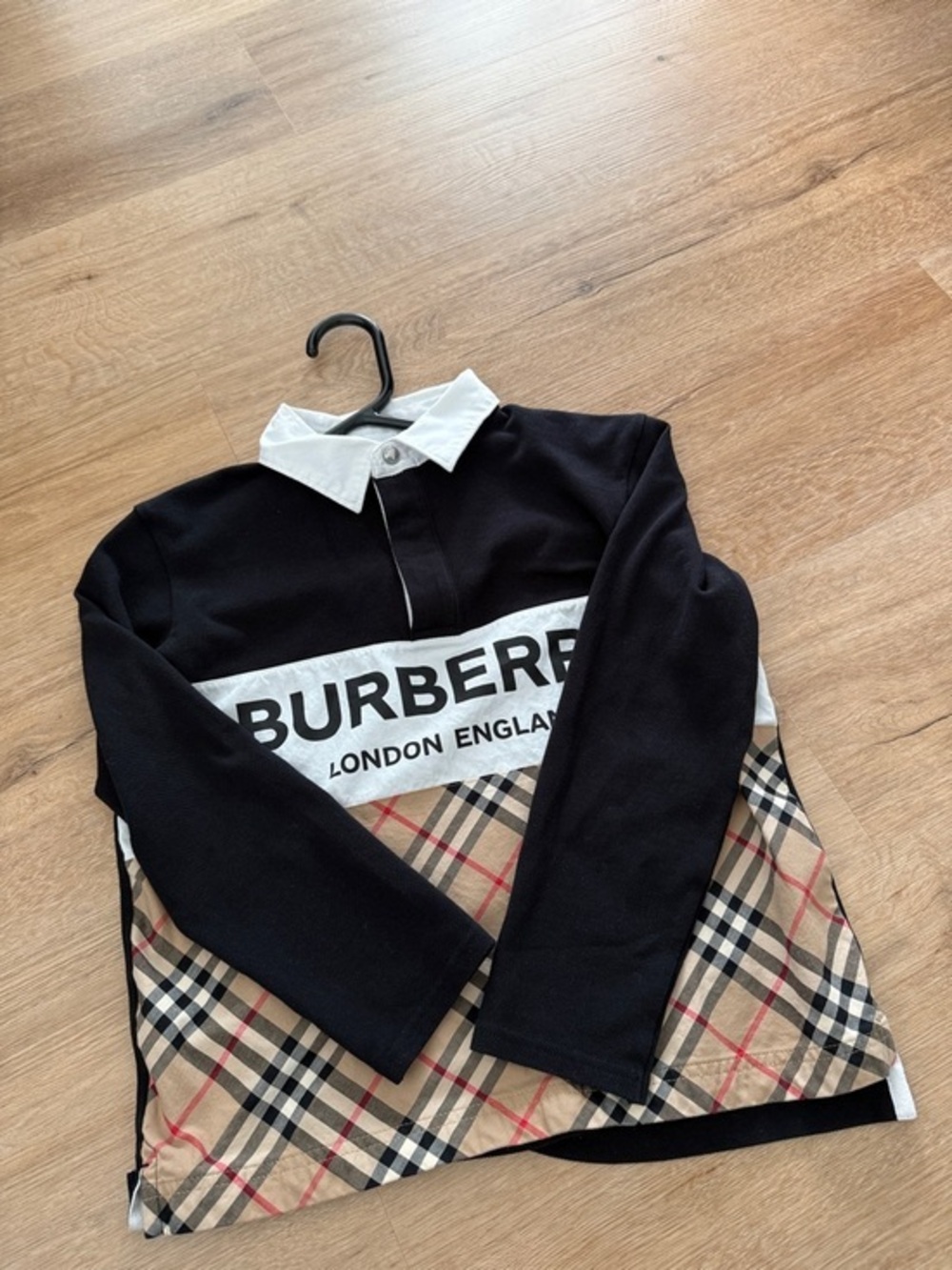 Burberry Top